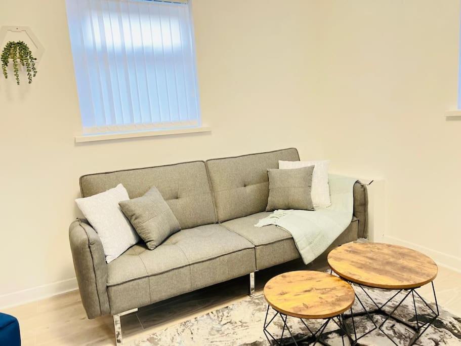 New Fully Furnished Cosy Home Balderton Exterior foto