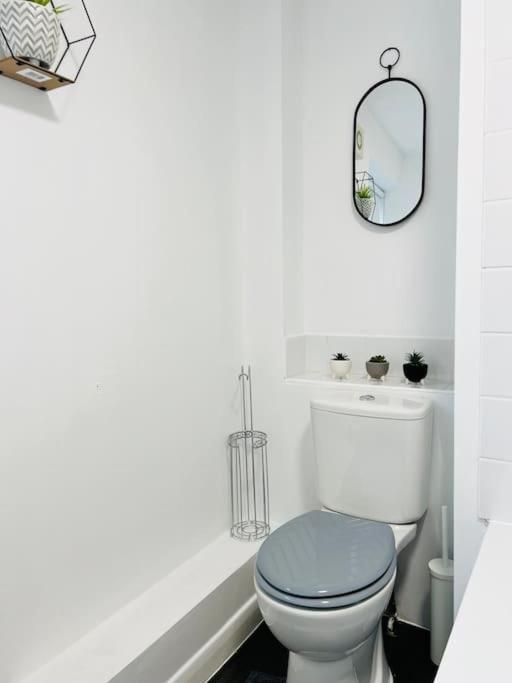 New Fully Furnished Cosy Home Balderton Exterior foto